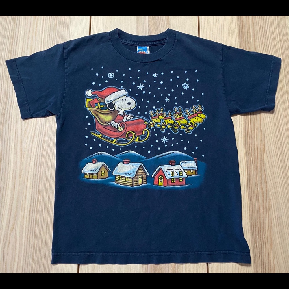 Peanuts Snoopy Christmas Shirt Youth L